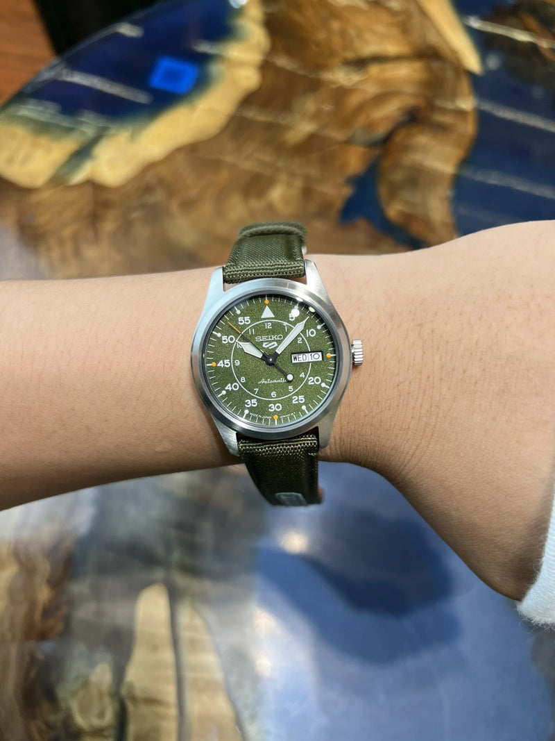 Đồng hồ cơ Seiko 5 SBSA141