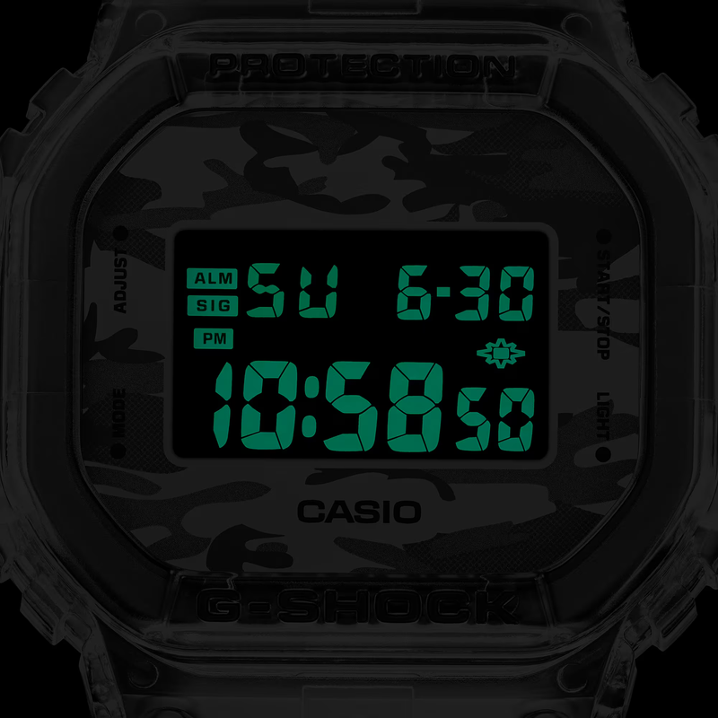 Đồng hồ pin G-Shock 5600 Series DW-5600SKC-1JF