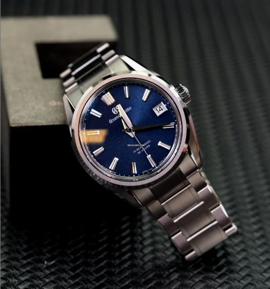 Đồng hồ cơ Grand Seiko SLGH019 (Nhận Order)