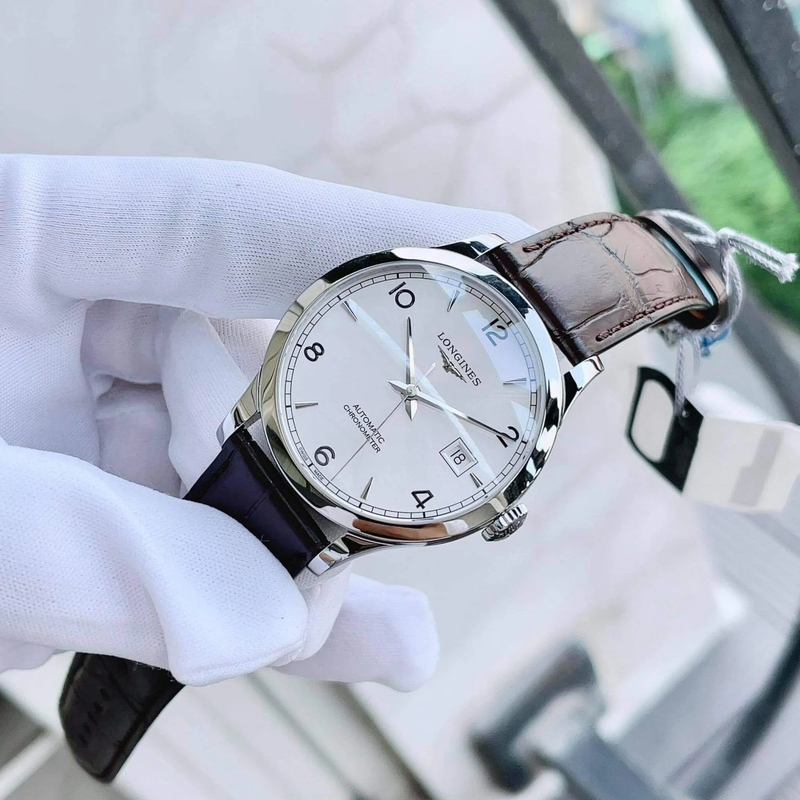 Đồng hồ cơ Longines L2.820.4.76.2