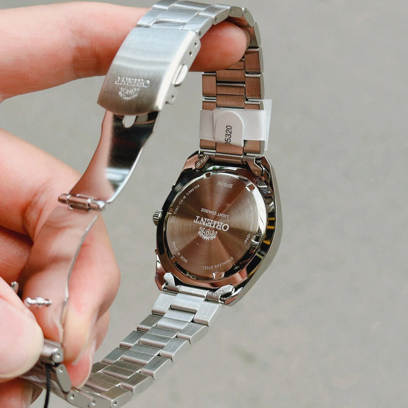 Đồng hồ năng lượng mặt trời Orient Chronograph WV0031TY