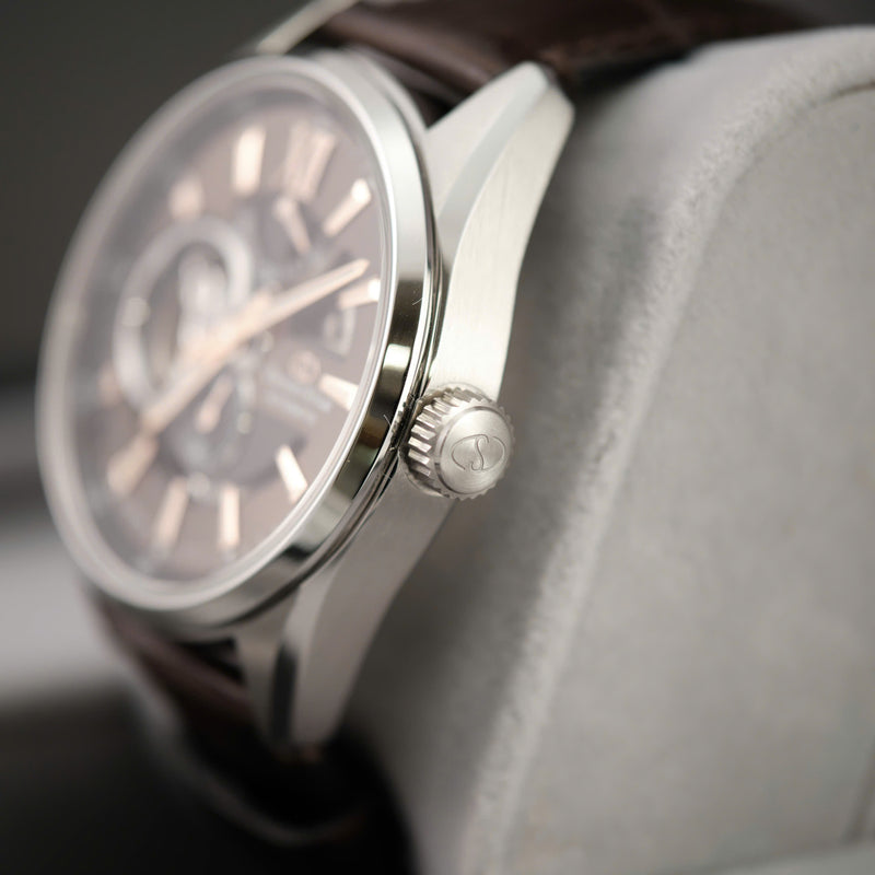 Đồng hồ cơ Orient Star Joker RE-AV0006Y00Z (Bản quốc tế - Hàng đã qua sử dụng)