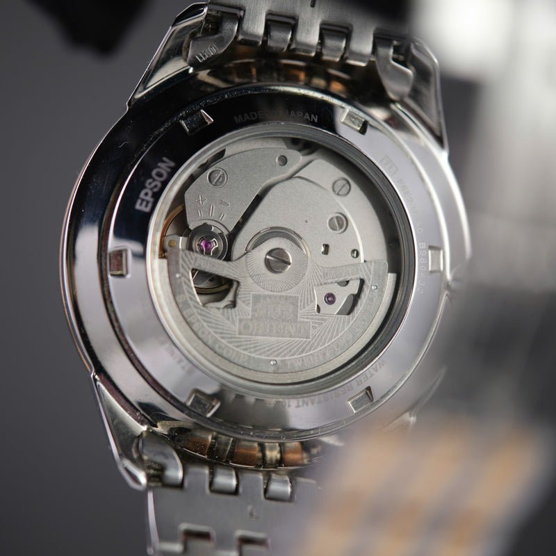 Đồng hồ cơ Orient Day Date RA-AX0002S (Hàng đã qua sử dụng)